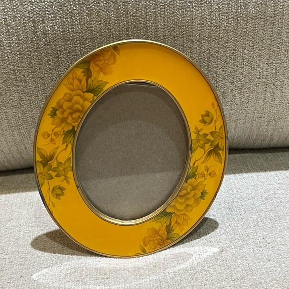 Bucklers Floral Enameled Picture Frame - Picture 1 of 4